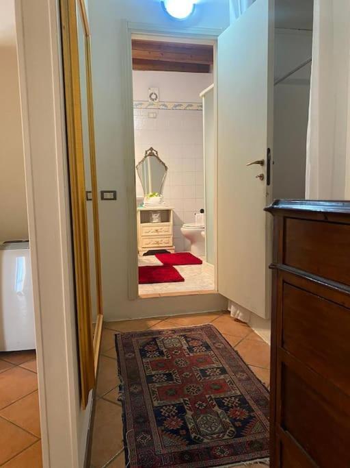 안게라 La Casa Nel Borgo 아파트 외부 사진